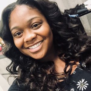 Meet your Posher, Alexandria